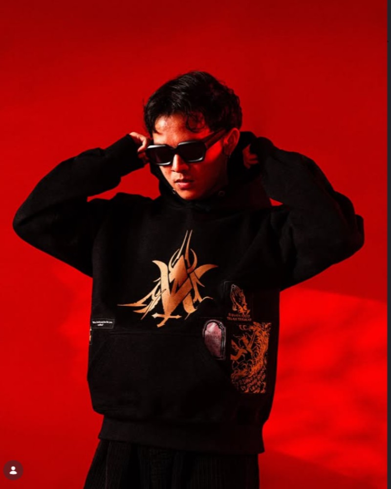 Silent Jacket Ed.34